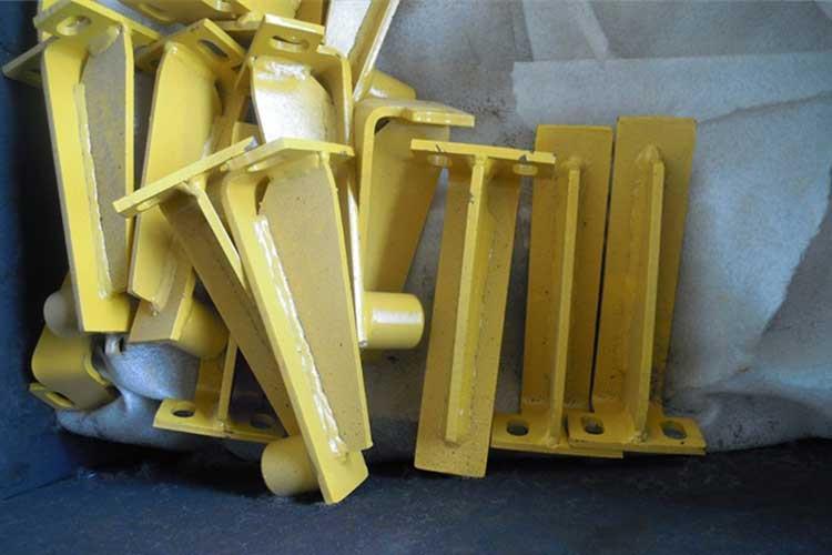 Wing bracket