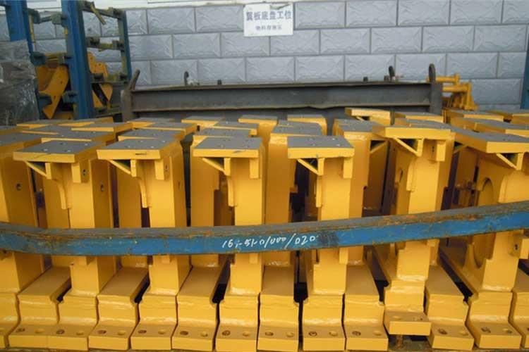 16Y-51-02000 right wing bracket
