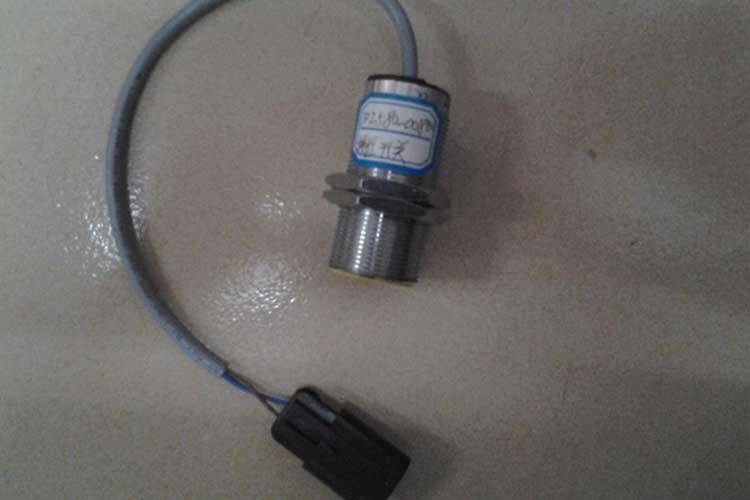 Proximity switch