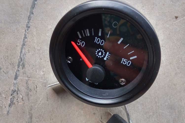 SG21-3 oil temperature gauge D2122-15000