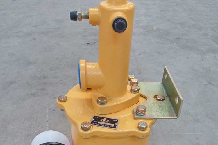263-77-03000 air booster pump SR20M